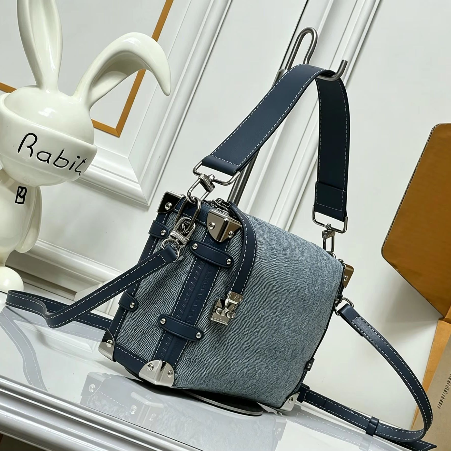 Luxury Bags Denim - Borsa Mini Trunk in Denim Jacquard