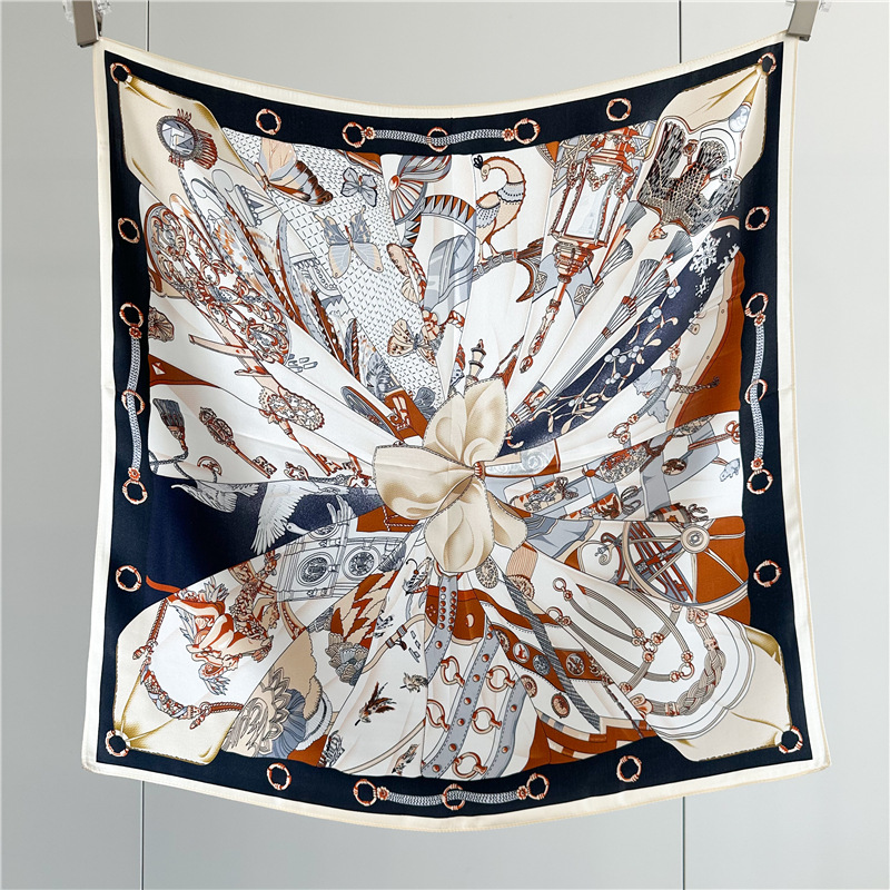 Luxury Bags And Accessories - Sciarpa di seta estiva Donna Scialli