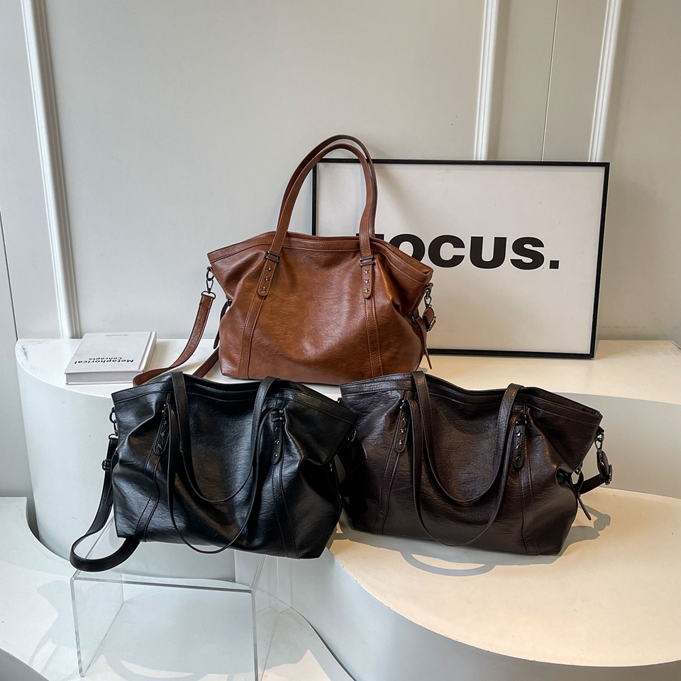 Borse a Tracolla Nere Grandi d - Luxury Bags Of 2026 recensione e prezzo
