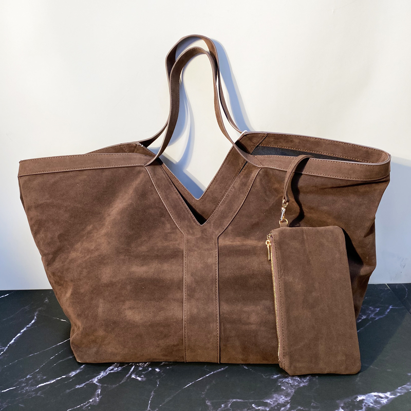 Borse Tote Oversize in Finta P - Luxury Bags Of 2026 recensione e prezzo