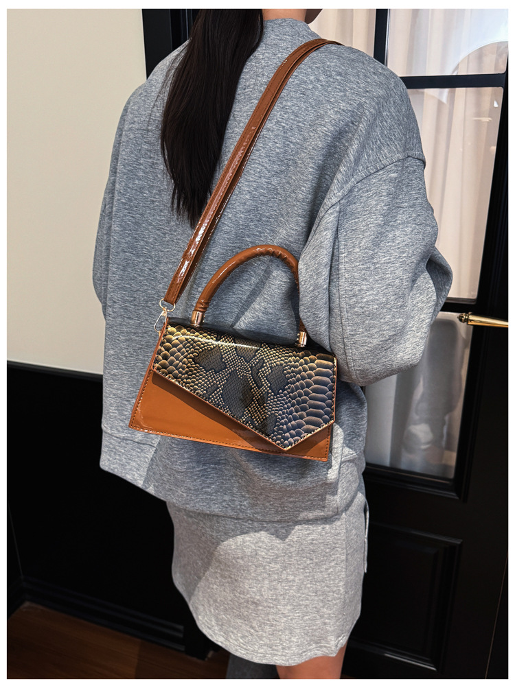 Borse in Pelle di Lusso di Alt - Luxury Bags For Women Sale recensione e prezzo