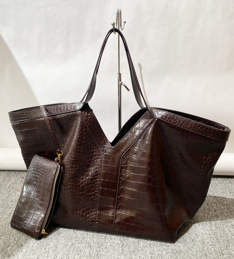 Borse Tote Oversize con Motivo - Luxury Bags Of 2026 recensione e prezzo