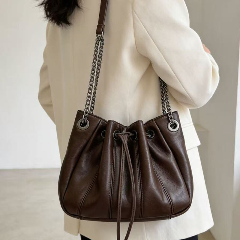 Borsa a secchiello alla moda c - Luxury Quilted Bags recensione e prezzo