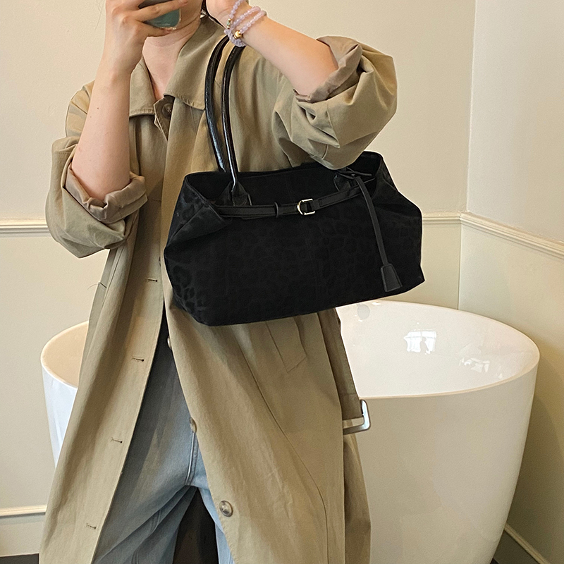 Borse a tracolla dolci per gio - Luxury Bags For Women Sale recensione e prezzo