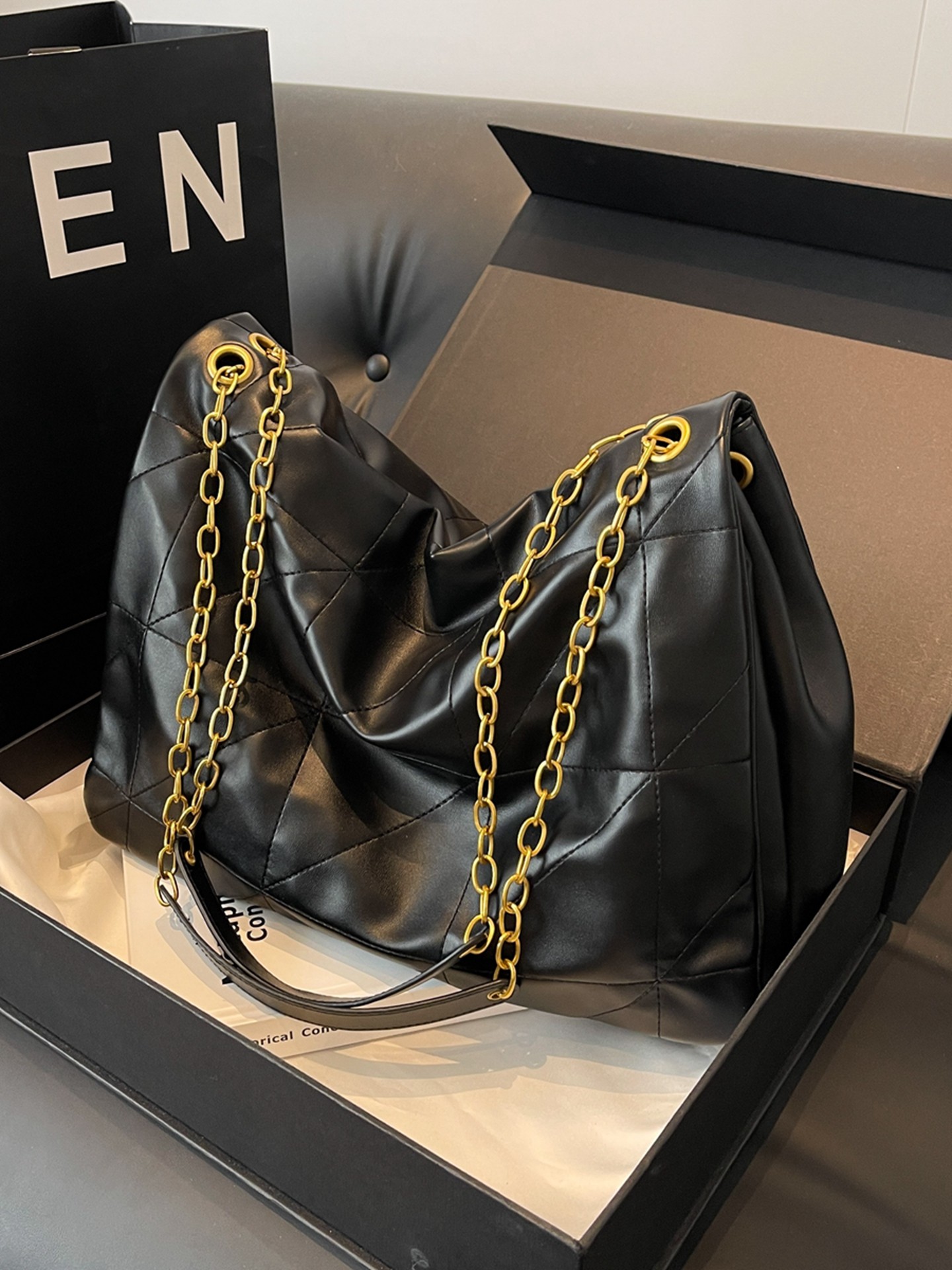 Borsa Tote Vintage in Morbida  - Luxury Quilted Bags recensione e prezzo