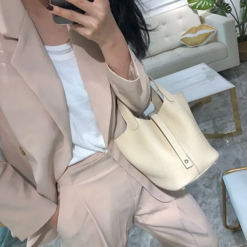 2023 nuova borsa a secchiello  - Bucket Bag Suede recensione e prezzo