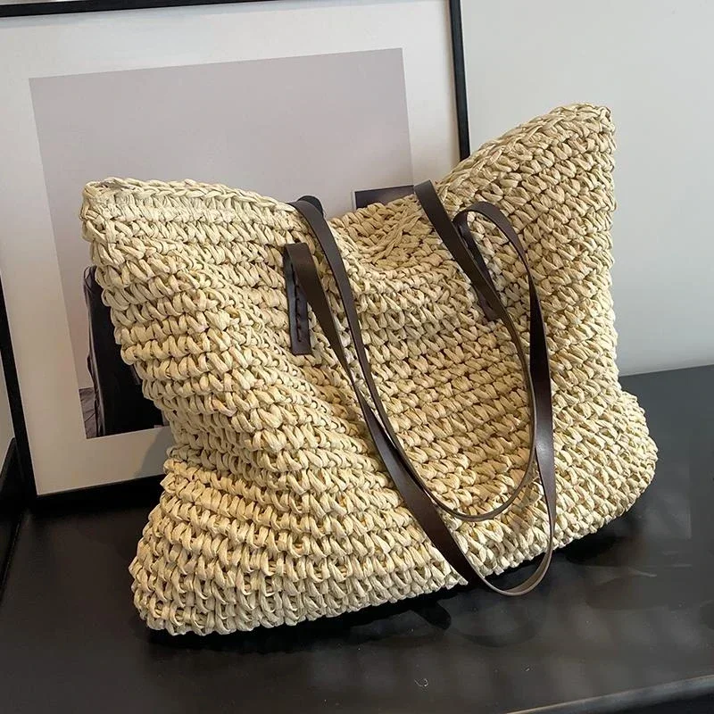 Borsa a tracolla dal design di - Luxury Bags For Women Sale recensione e prezzo