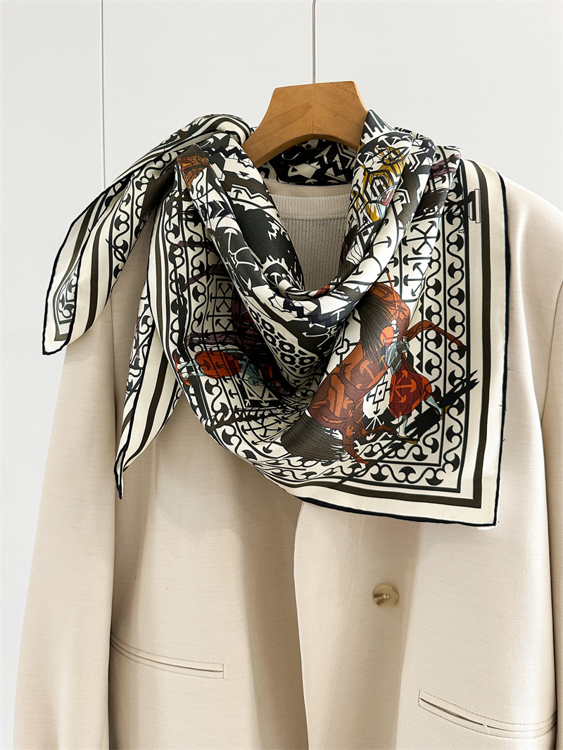 Foulard in Seta di Lusso 14mm, - Luxury Bags And Accessories recensione e prezzo
